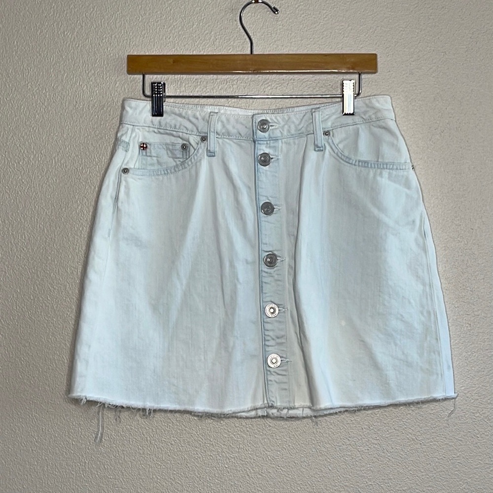 HUDSON CAMMY BUTTON FRONT DENIM SEXY SKIRT 24 NWT$180 Light Blue-Frayed Hemline!